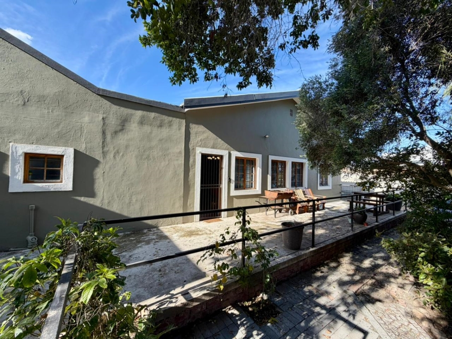 7 Bedroom Property for Sale in Oudtshoorn South Western Cape